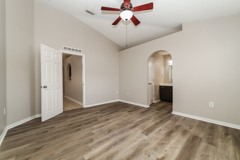 2,170/Mo, 11436 Ivy Flower Loop Riverview, FL 33578 Main Bedroom View 2