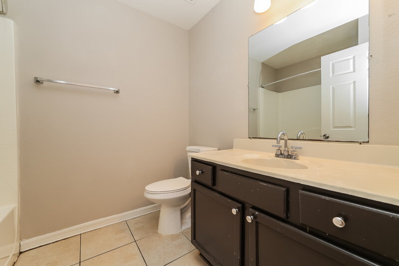 2,170/Mo, 11436 Ivy Flower Loop Riverview, FL 33578 Bathroom View