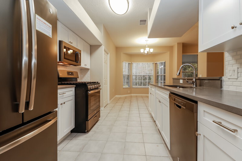 2,330/Mo, 4806 Spring Side Drive New Port Richey, FL 34653 Kitchen View 2