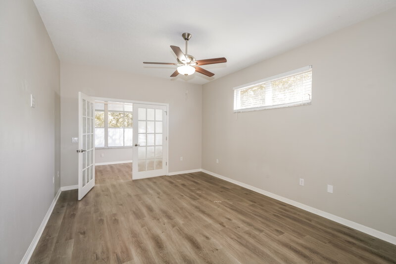 2,300/Mo, 4806 Spring Side Drive New Port Richey, FL 34653 Main Bedroom View