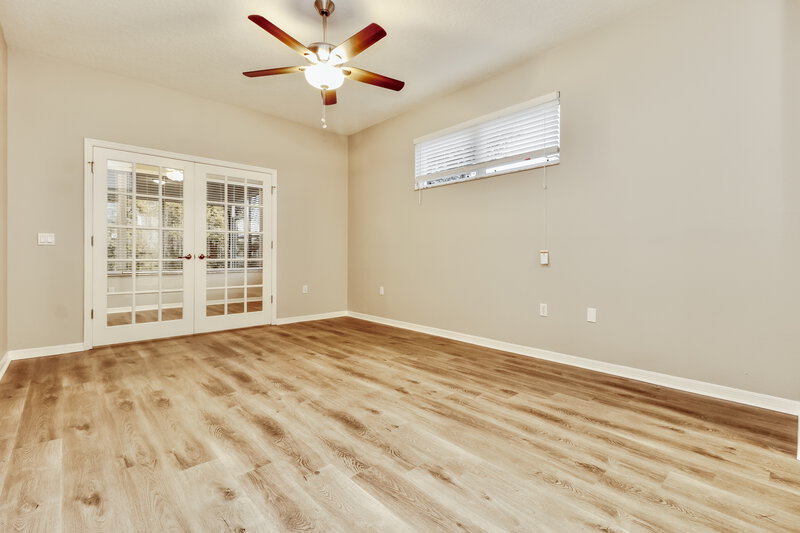 2,330/Mo, 4806 Spring Side Drive New Port Richey, FL 34653 Master Bedroom View