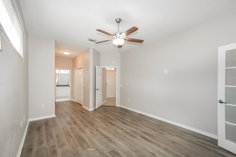 2,300/Mo, 4806 Spring Side Drive New Port Richey, FL 34653 Main Bedroom View 2