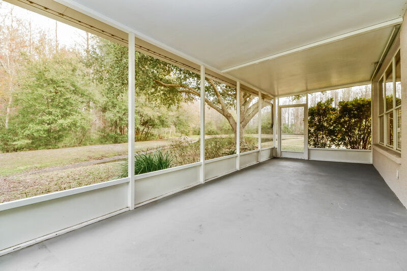 2,330/Mo, 4806 Spring Side Drive New Port Richey, FL 34653 Sun Room View