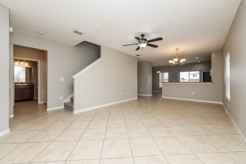 2,625/Mo, 1121 Seminole Sky Dr Ruskin, FL 33570 Living Room View 2