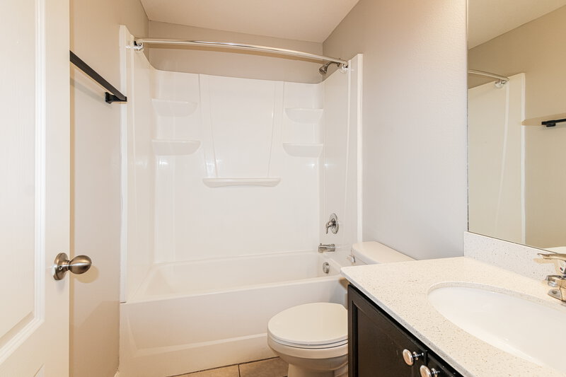 1,855/Mo, 4176 High Ridge Ave Spring Hill, FL 34609 Bathroom View