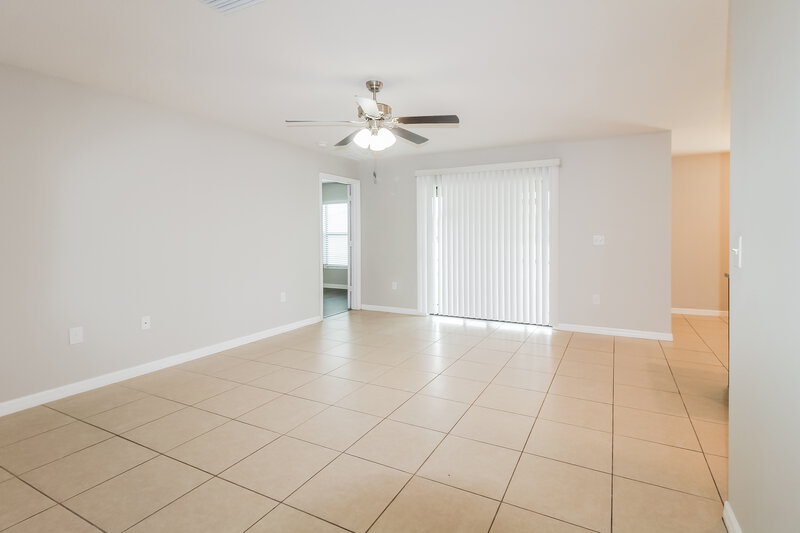 1,870/Mo, 12902 Keefer Ct Spring Hill, FL 34609 Living Room View 2