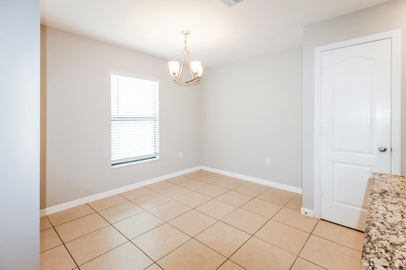 1,870/Mo, 12902 Keefer Ct Spring Hill, FL 34609 Dining Room View