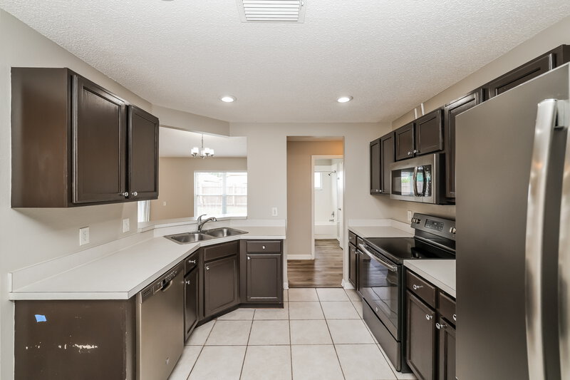 2,200/Mo, 12219 Dawn Vista Dr Riverview, FL 33578 Kitchen View