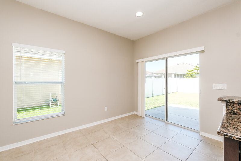 2,120/Mo, 1807 Bonita Bluff Ct Ruskin, FL 33570 Dining Room View