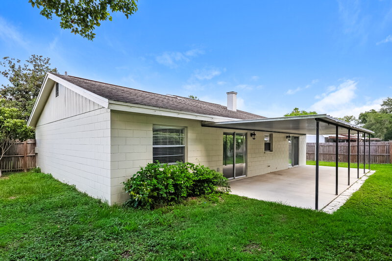 2,200/Mo, 1828 Craven Drive Seffner, FL 33584 Rear View