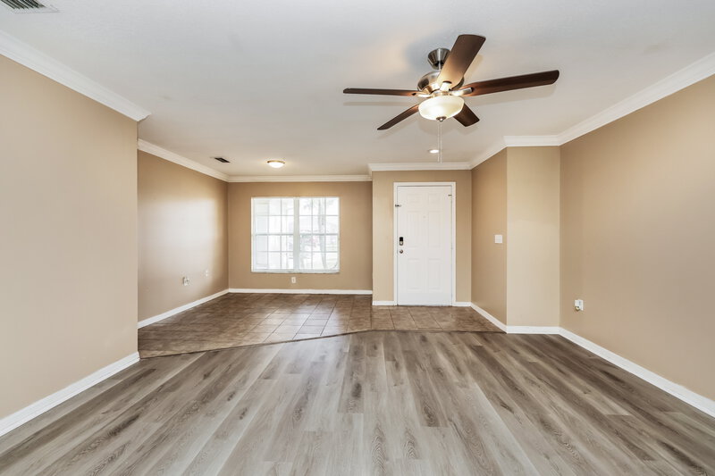 1,985/Mo, 4807 Weasel Dr New Port Richey, FL 34653 Living Room View 2