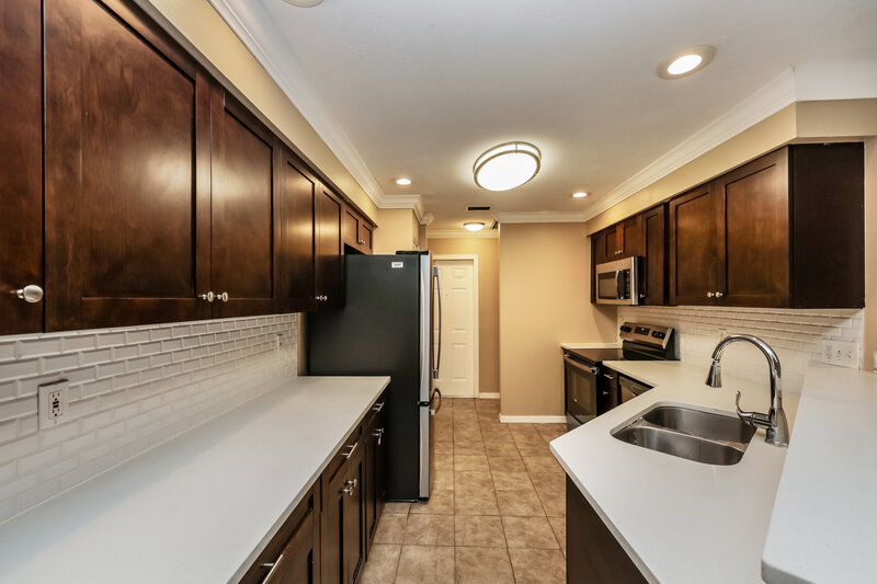 1,985/Mo, 4807 Weasel Dr New Port Richey, FL 34653 Kitchen View