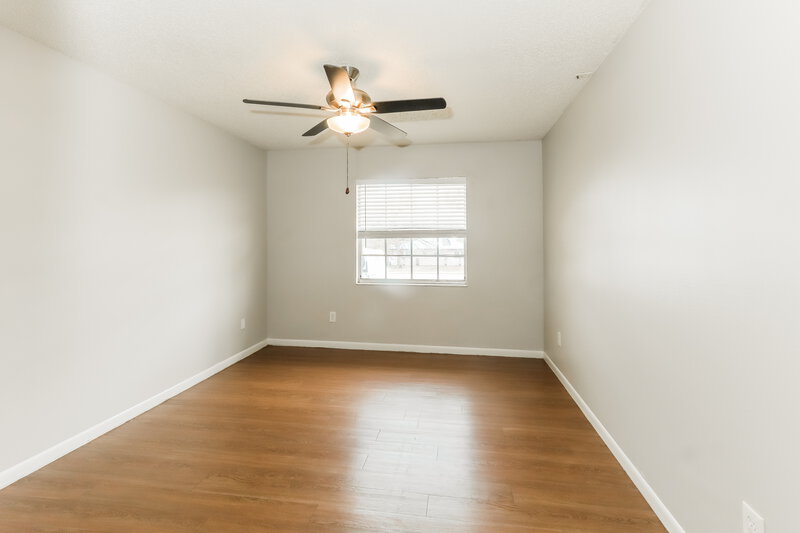 1,850/Mo, 4513 Bromley Avenue Spring Hill, FL 34609 Main Bedroom View