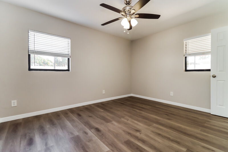 4,220/Mo, 5615 Larimer Dr Tampa, FL 33615 Main Bedroom View