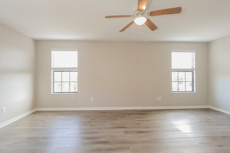 2,370/Mo, 12322 Victarra Pl Trinity, FL 34655 Main Bedroom View