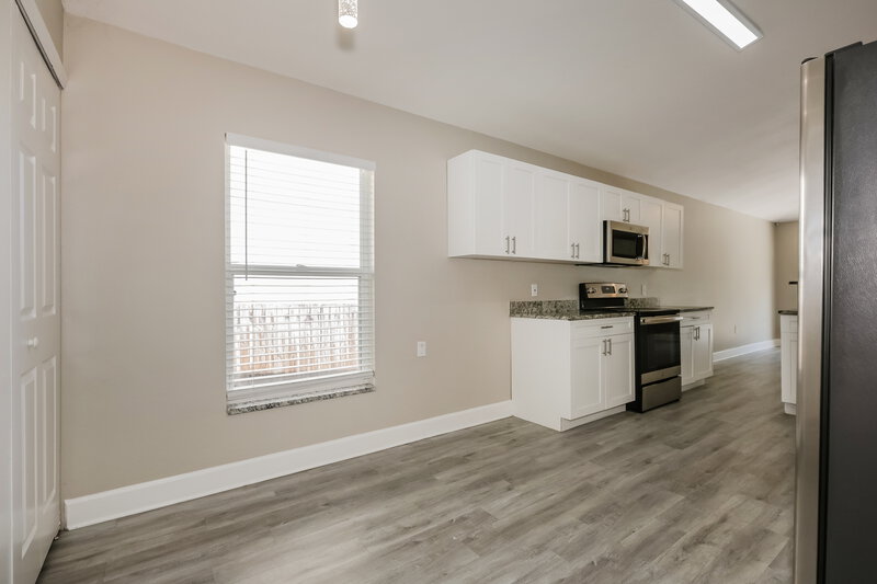 2,335/Mo, 807 Rocky Mountain Court Valrico, FL 33594 Breakfast Nook View