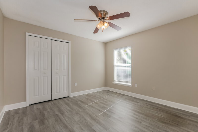2,335/Mo, 807 Rocky Mountain Court Valrico, FL 33594 Bedroom View 2
