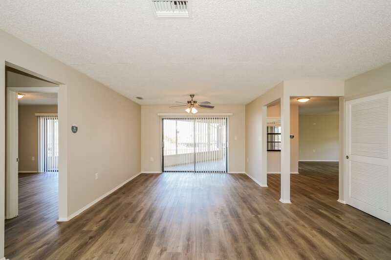 2,155/Mo, 6917 Bramblewood Dr Port Richey, FL 34668 Living Room View 3