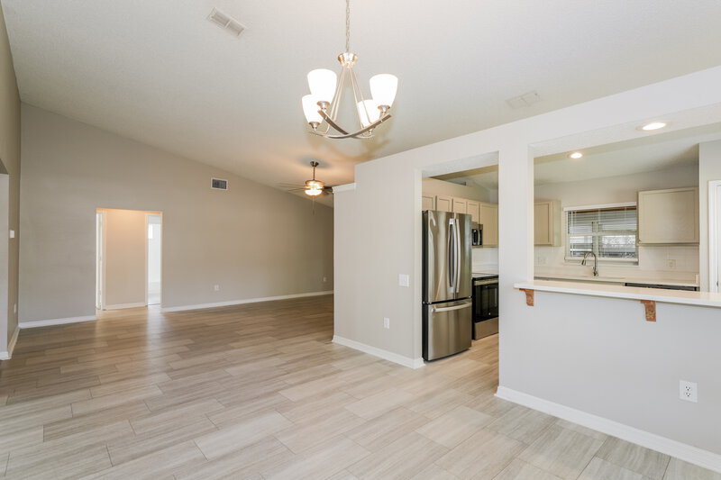 2,280/Mo, 26808 Haverhill Dr Lutz, FL 33559 Dining Room View