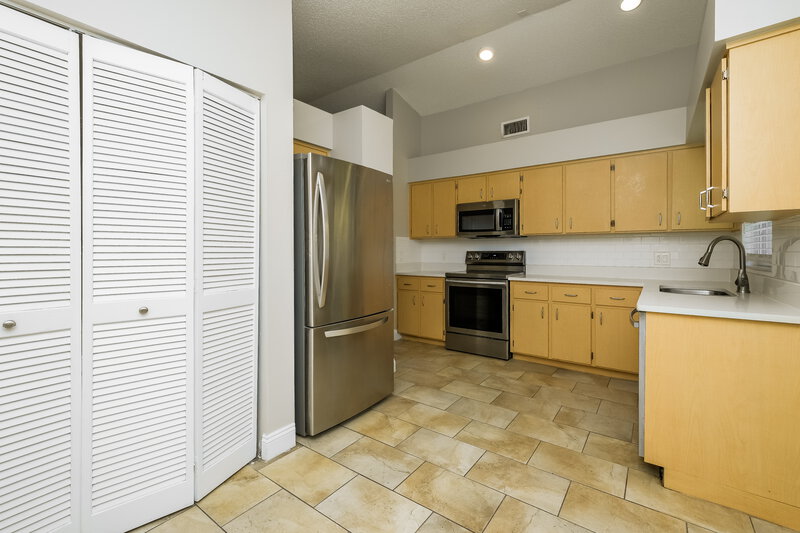 2,380/Mo, 2016 Lori Ann St Brandon, FL 33510 Breakfast Nook View