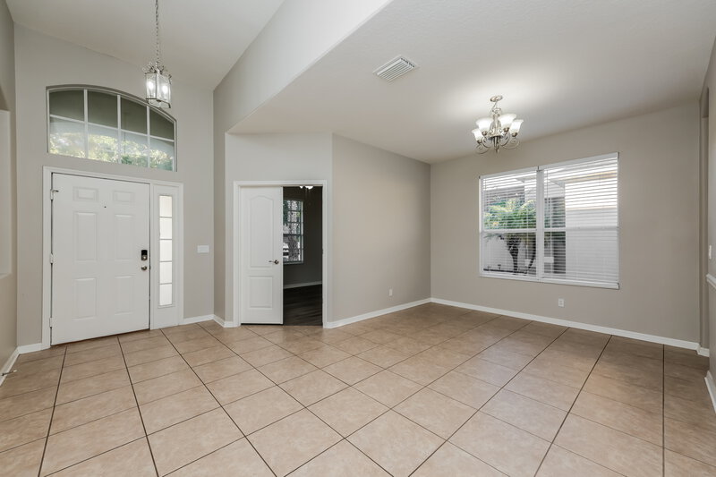 2,240/Mo, 8610 Sandy Plains Dr Riverview, FL 33578 Foyer View