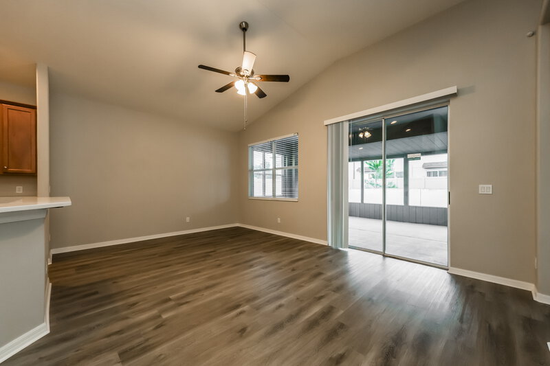 2,240/Mo, 8610 Sandy Plains Dr Riverview, FL 33578 Dining Room View