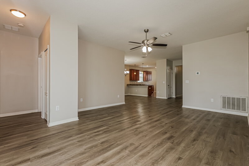 2,195/Mo, 2458 Dovesong Trace Dr Ruskin, FL 33570 Living Room View 2