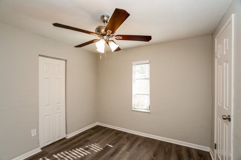 0/Mo, 4139 26Th St N Saint Petersburg, FL 33714 Main Bedroom View