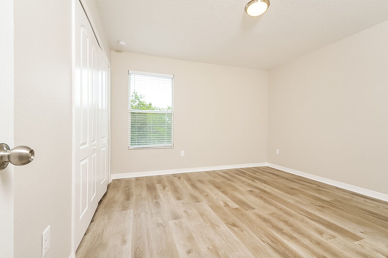2,605/Mo, 1419 Tahoe Springs Ct Ruskin, FL 33570 Bedroom View