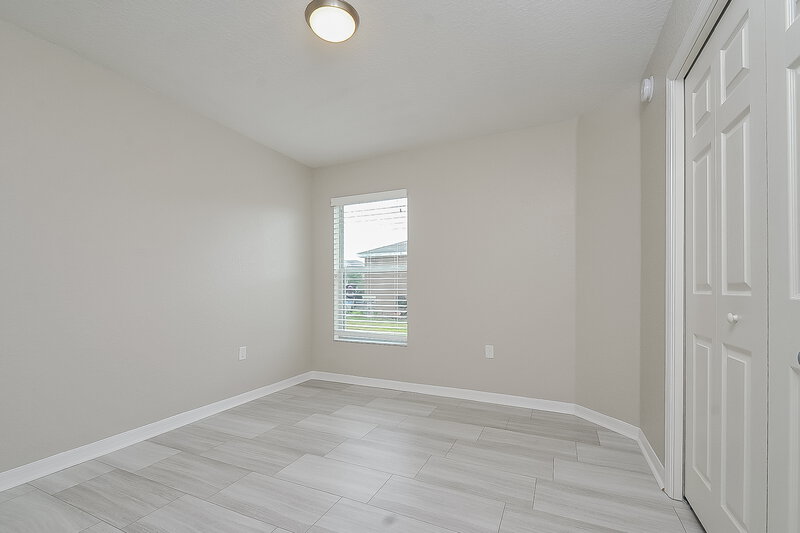2,130/Mo, 6111 Evansbrook Dr Zephyrhills, FL 33541 Bedroom View
