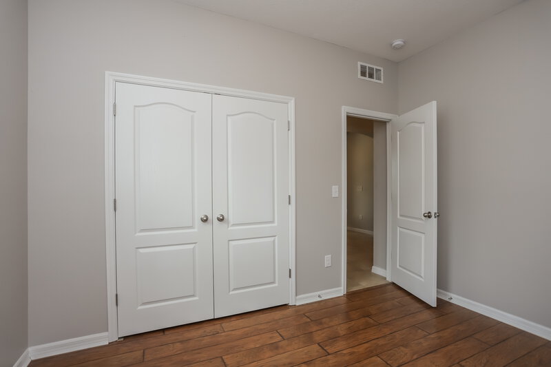 2,110/Mo, 11421 Warren Oaks Pl Riverview, FL 33578 Bedroom View 2