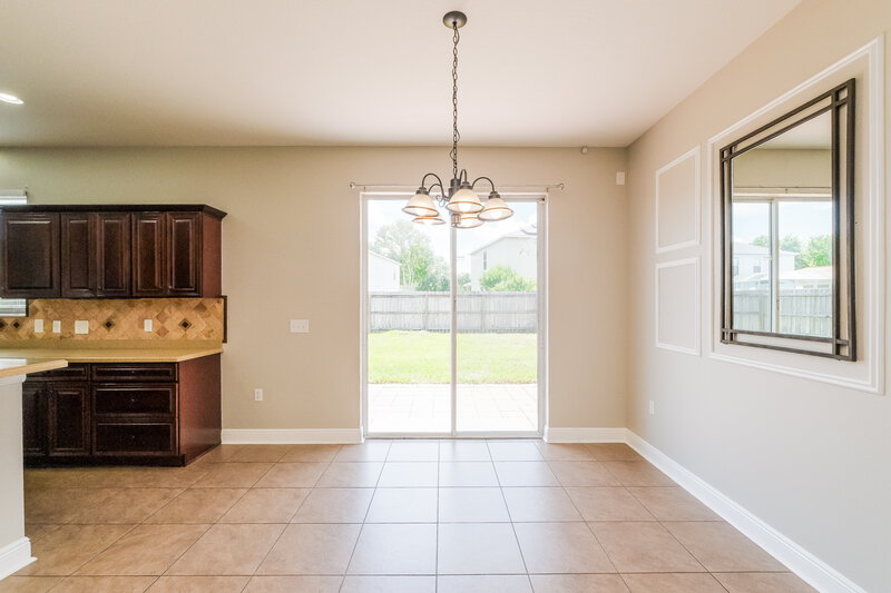 2,210/Mo, 9548 Simeon Dr Land O Lakes, FL 34638 Dining Room View 2