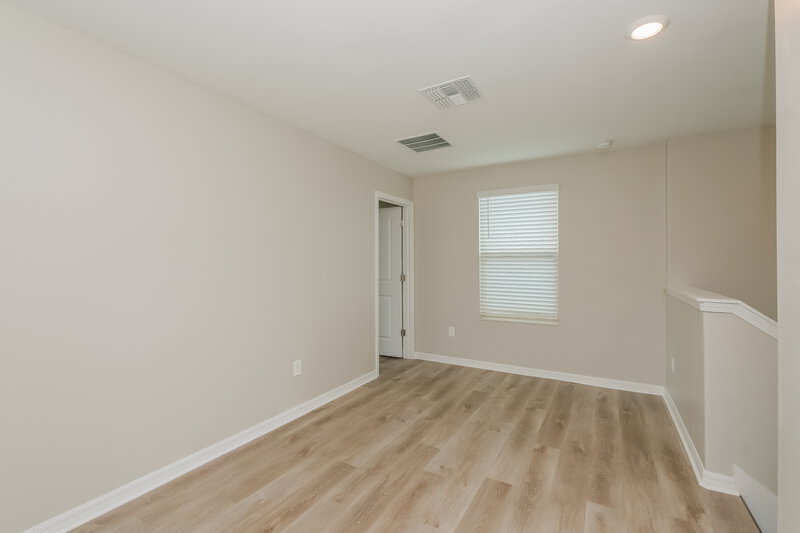 2,180/Mo, 5117 White Chicory Dr Apollo Beach, FL 33572 Bedroom View