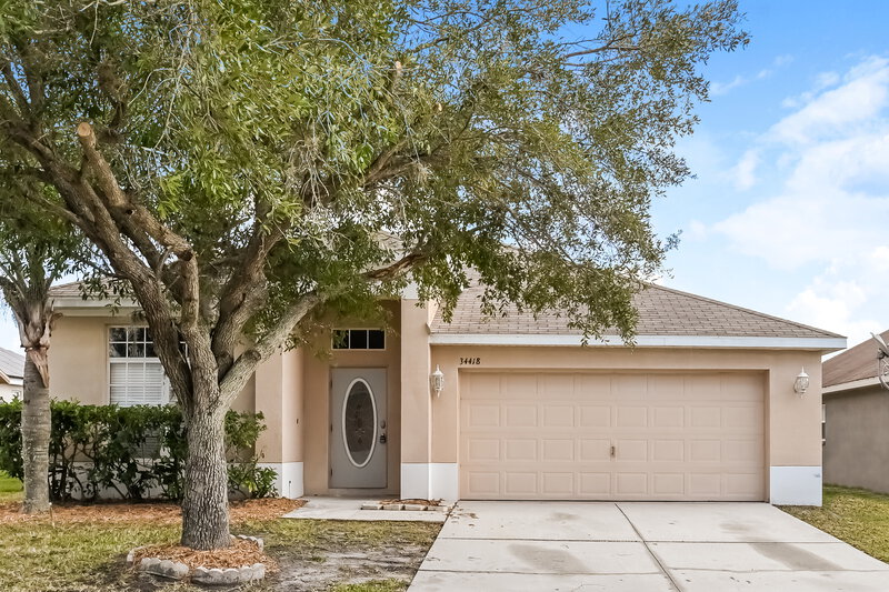 2,080/Mo, 7011 Wiseman Run Dr Ruskin, FL 33573 External View
