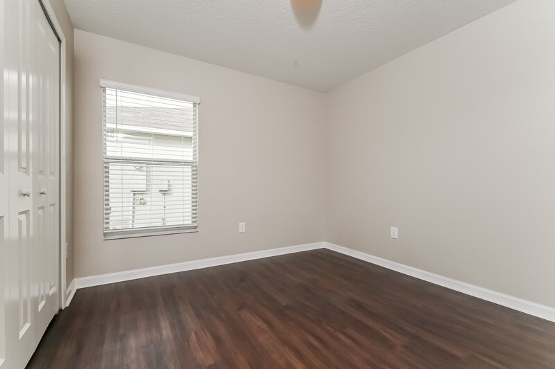 2,080/Mo, 7011 Wiseman Run Dr Ruskin, FL 33573 Bedroom View 2