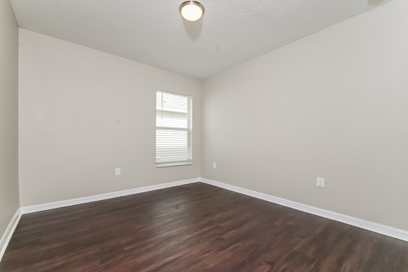 2,080/Mo, 7011 Wiseman Run Dr Ruskin, FL 33573 Bedroom View 3