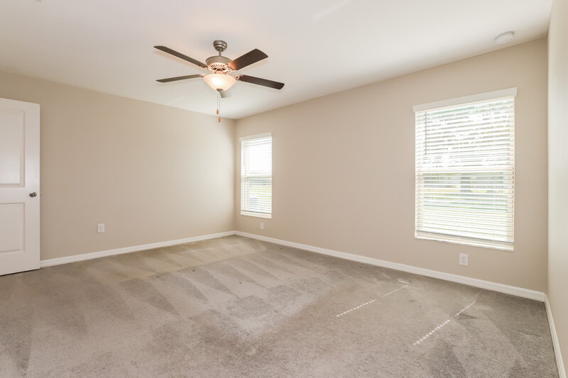 2,265/Mo, 11151 Riley Pines Cir Gibsonton, FL 33534 Main Bedroom View