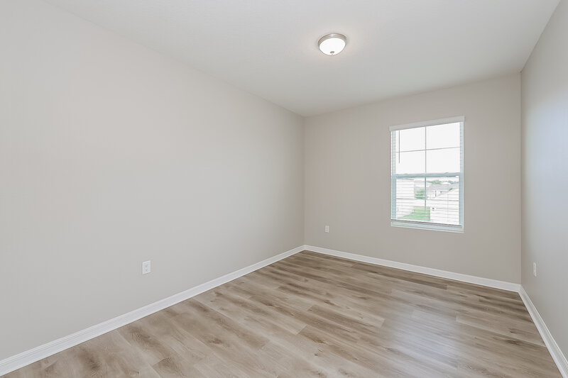 2,320/Mo, 10135 Mangrove Well Rd Sun City Center, FL 33573 Bedroom View 2