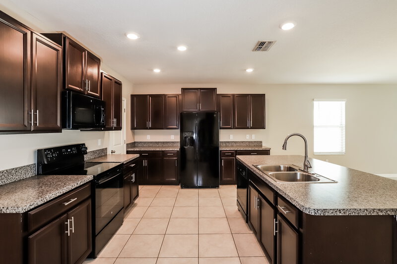 3,055/Mo, 10518 Strawberry Tetra Dr Riverview, FL 33578 Misc View 5