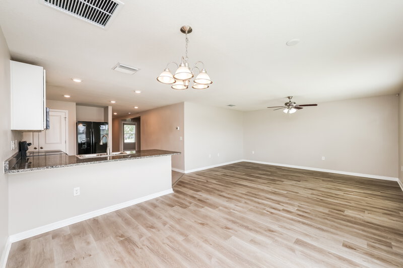 2,105/Mo, 11702 Miracle Mile Dr Riverview, FL 33578 Dining Room View