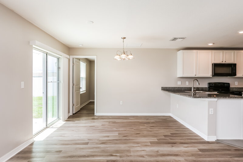 2,105/Mo, 11702 Miracle Mile Dr Riverview, FL 33578 Dining Room View 2