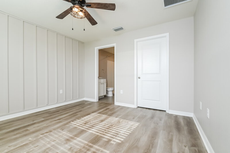 2,110/Mo, 11702 Miracle Mile Dr Riverview, FL 33578 Main Bedroom View 2