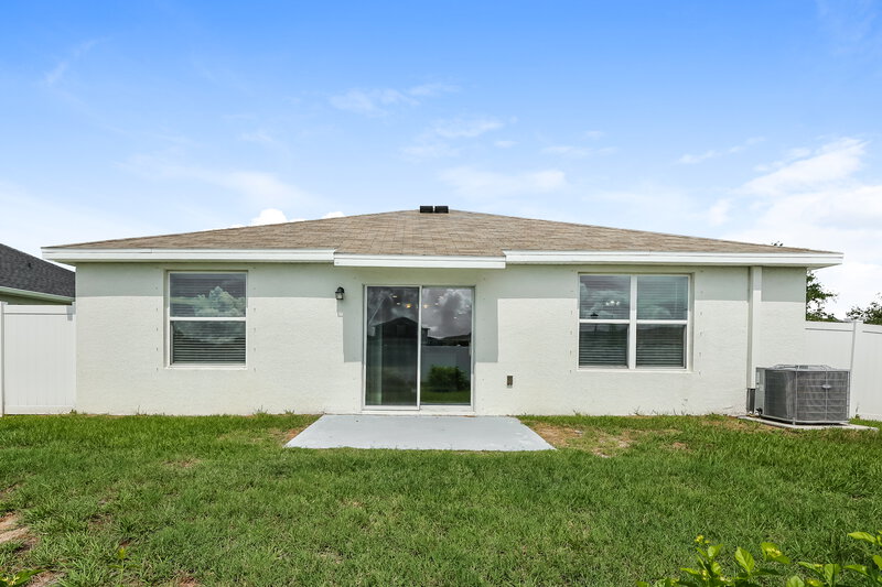 2,105/Mo, 11702 Miracle Mile Dr Riverview, FL 33578 Rear View