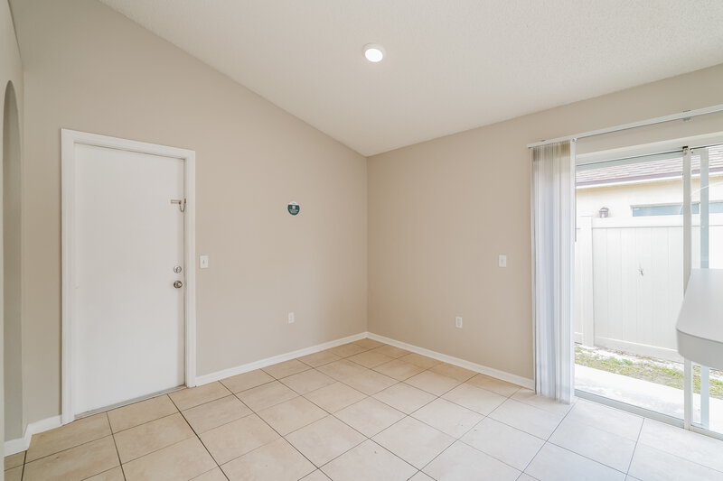 1,940/Mo, 30251 Double Dr Zephyrhills, FL 33545 Dining Room View