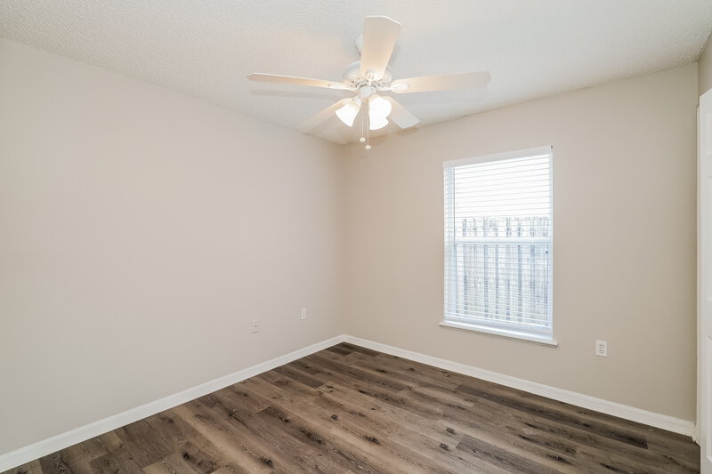 1,940/Mo, 30251 Double Dr Zephyrhills, FL 33545 Bedroom View