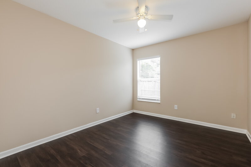 1,955/Mo, 13223 Evening Sunset Ln Riverview, FL 33579 Bedroom View 2