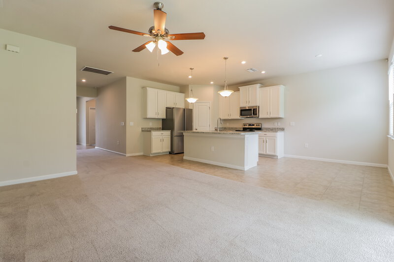 2,370/Mo, 18424 Hunters Meadow Walk Land O Lakes, FL 34638 Living Room View 2
