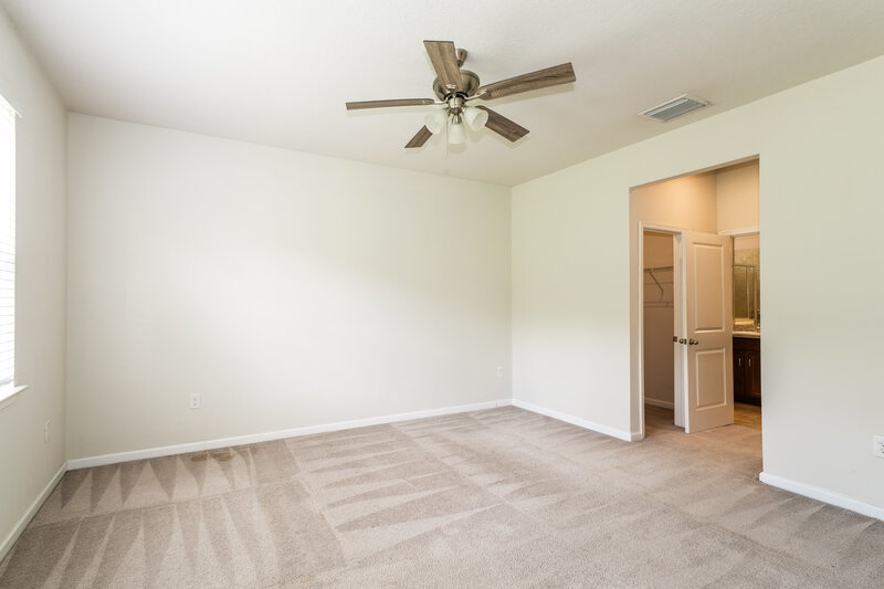 2,400/Mo, 18424 Hunters Meadow Walk Land O Lakes, FL 34638 Main Bedroom View