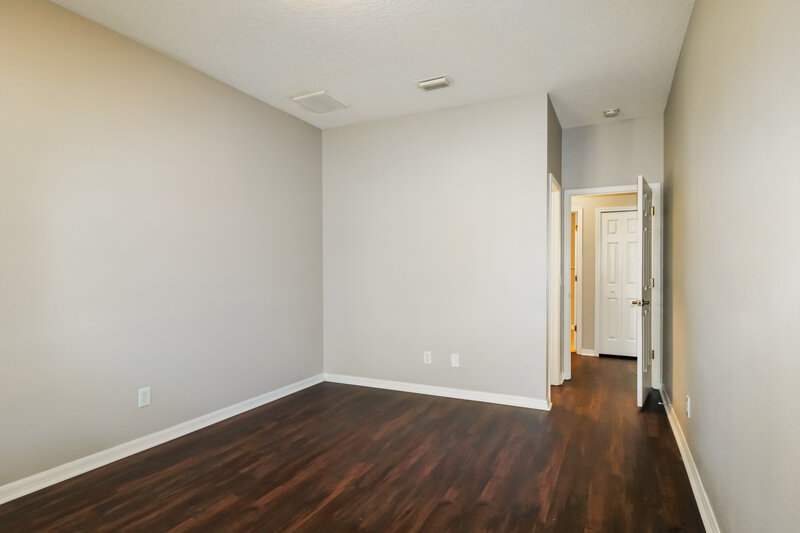 2,220/Mo, 4341 Larkenheath Dr Spring Hill, FL 34609 Bedroom View