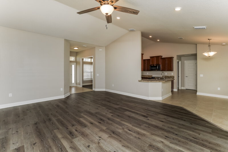 2,330/Mo, 2378 Dog Leg Ct Brooksville, FL 34604 Living Room View